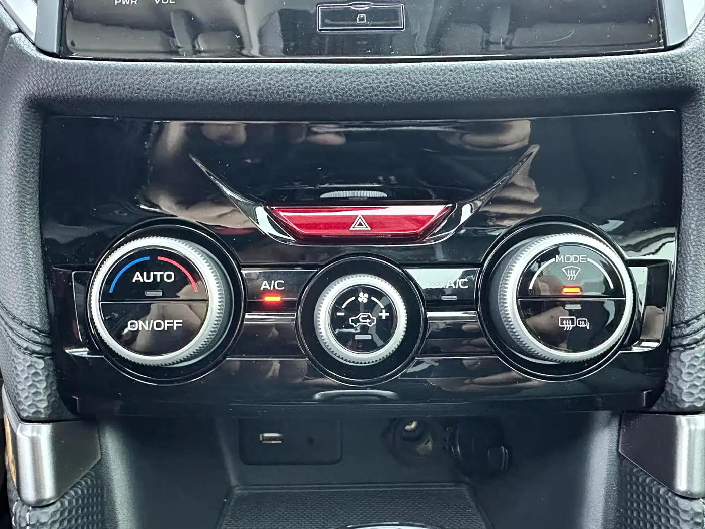 Subaru Forester 2022 2.0i AWD Luxury Edition with EyeSight фото 13