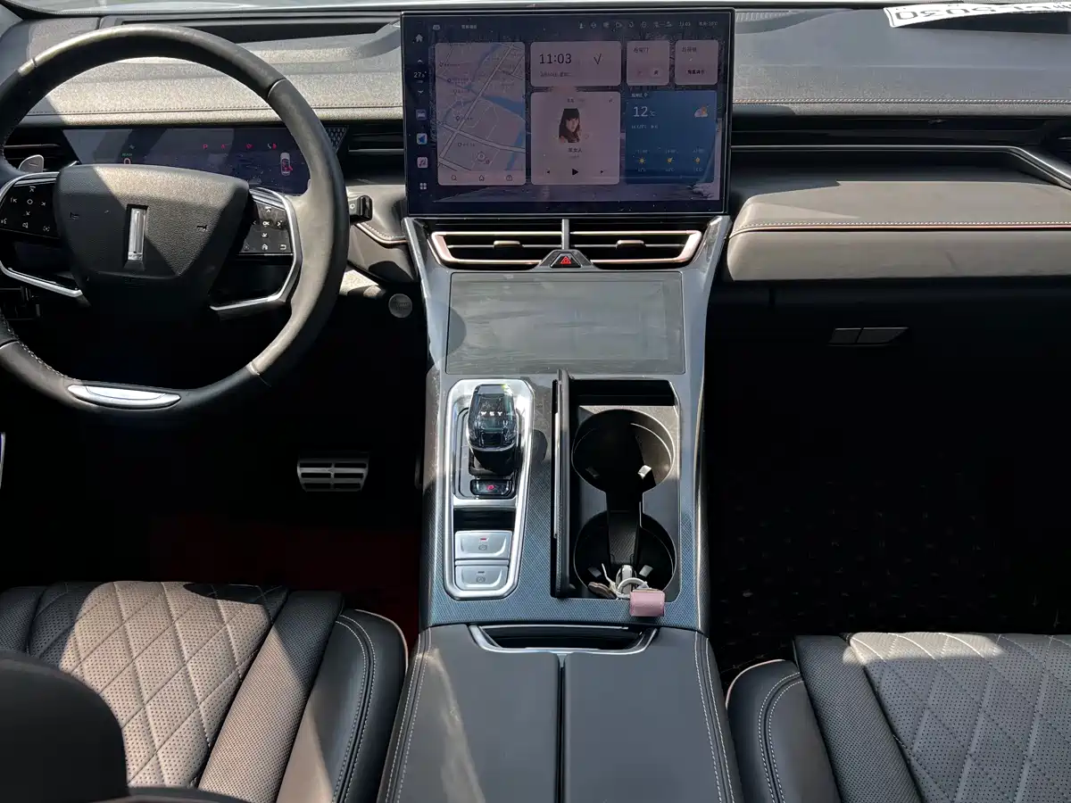 WEI PAI WEI BRAND MOCHA