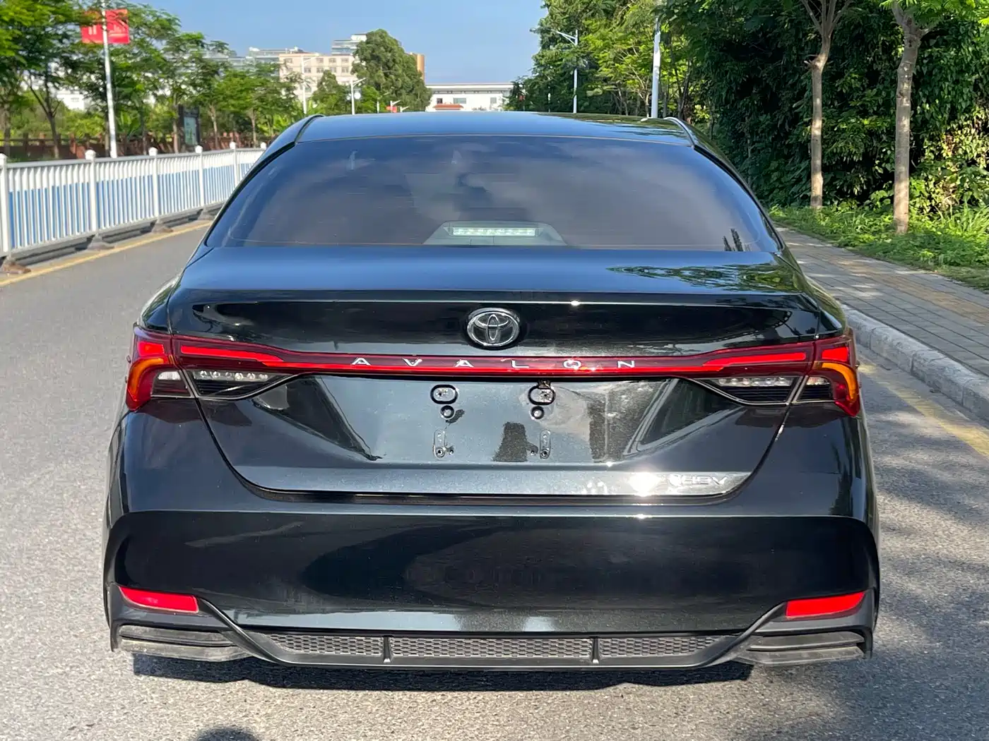 Toyota Avalon 2024 Model Hybrid 2.0L Premium Selection Edition фото 5