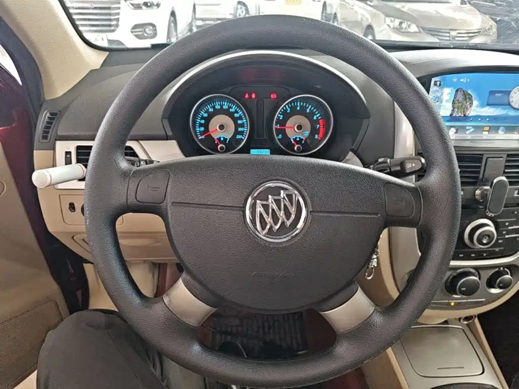 Фото 11 - Buick Excelle