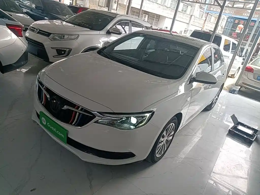 Фото 2 - Buick Excelle