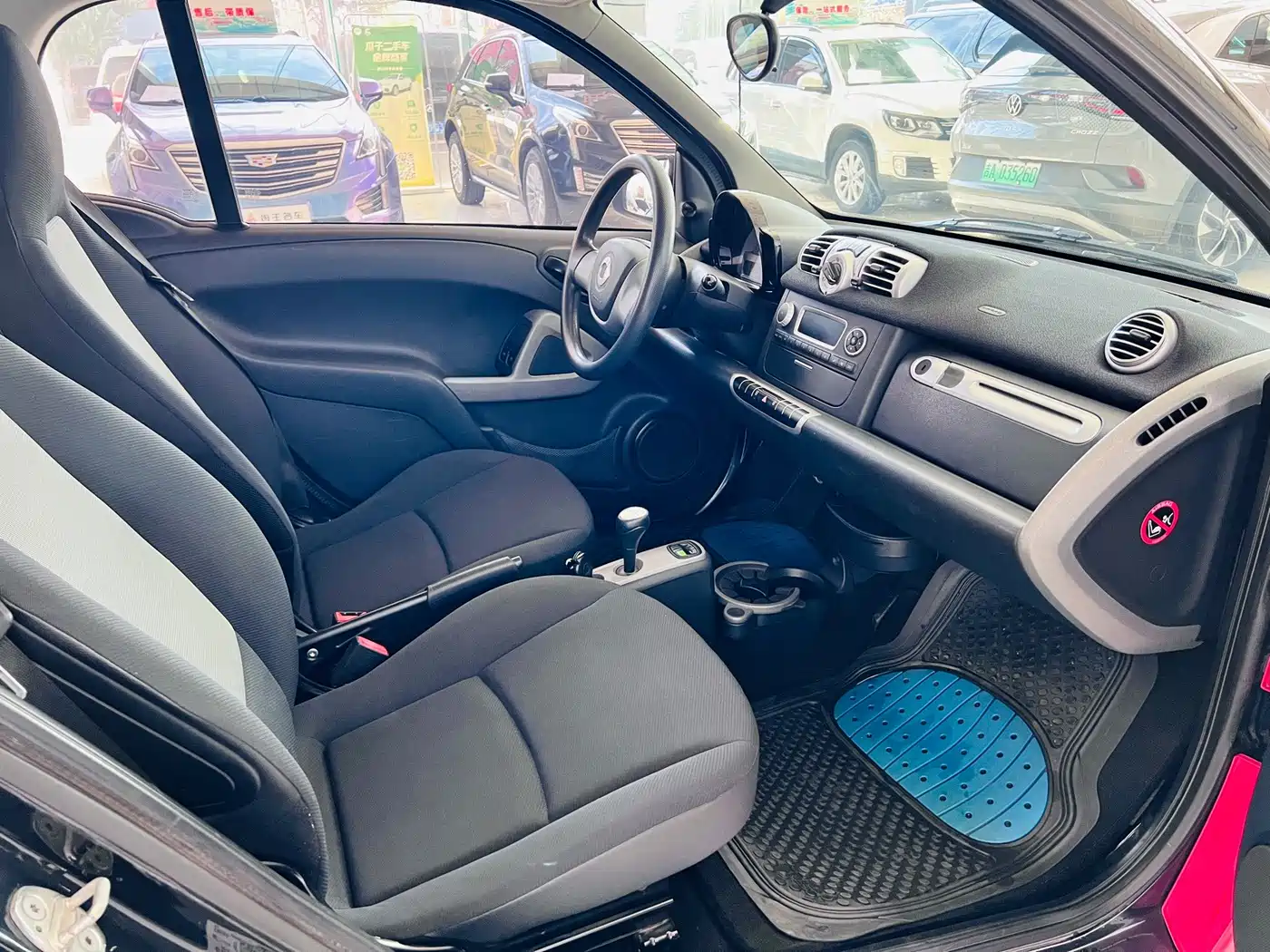 smart fortwo 2012 2011 1.0 MHD Hardtop Standard
