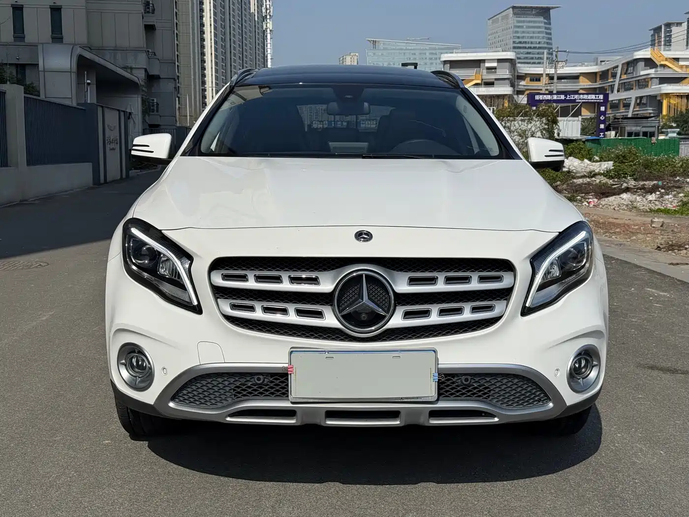 Mercedes-Benz GLA 2017 GLA 220 4MATIC Fashion фото 2