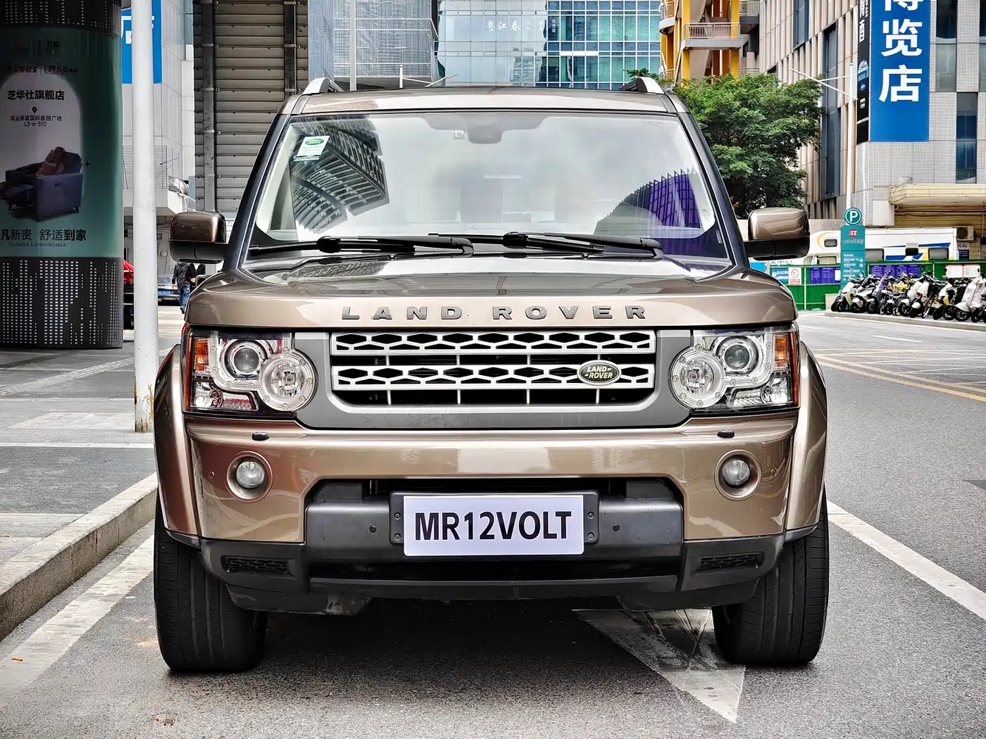 Land Rover Discovery 2012 3.0 SDV6 HSE Diesel фото 2