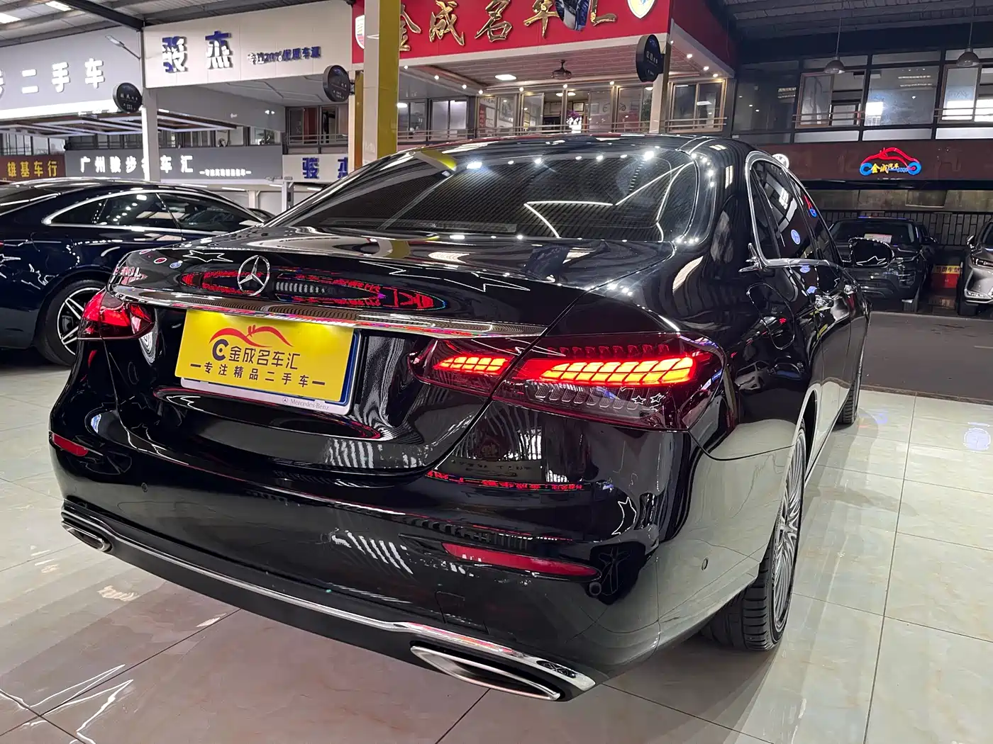 Mercedes-Benz E-Class 2023 E 300 L Luxury фото 30