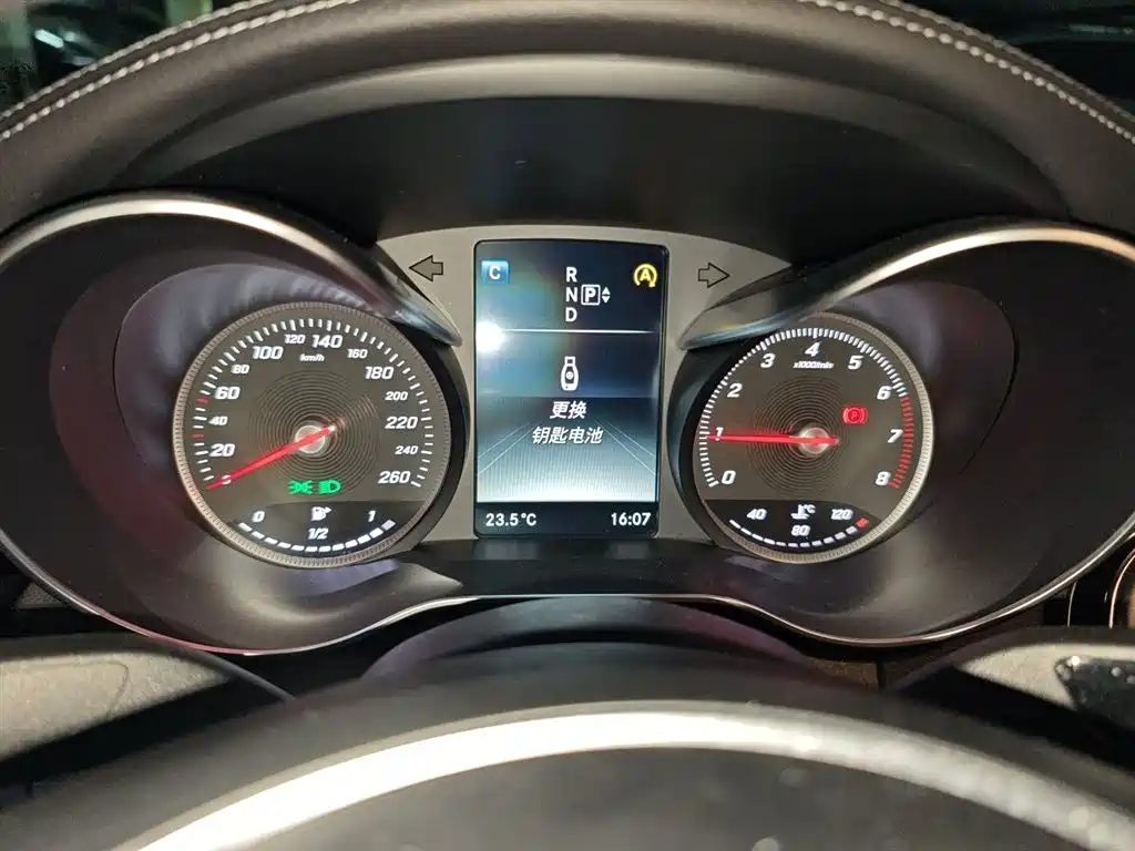 Mercedes-Benz C-Class 2015 C 200 L Sport фото 7