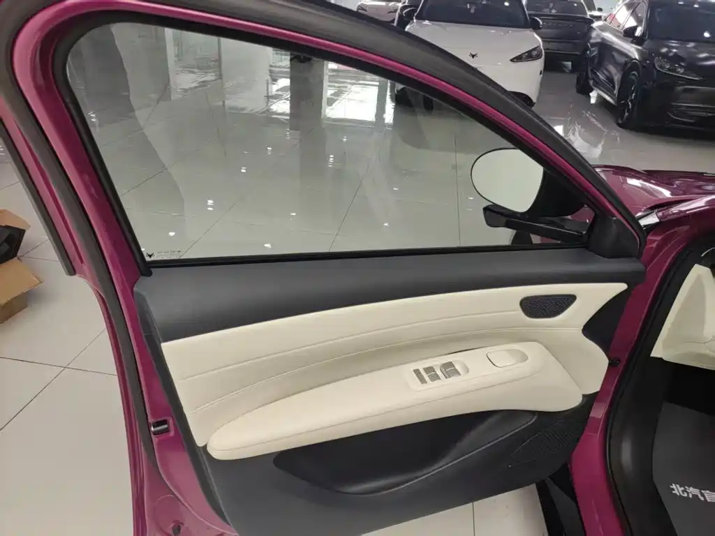 ARCFOX S3 2026
