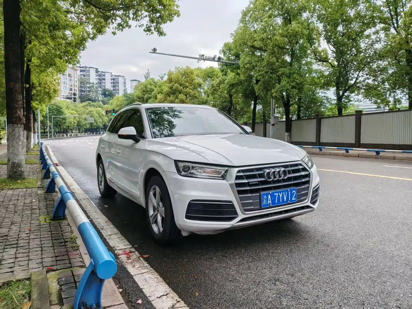 Audi Q5L 2018 40 TFSI Premium Progressive China VI фото 3