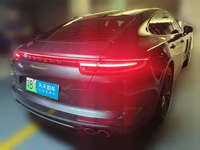Porsche Panamera New Energy 2018 Panamera 4 E-Hybrid 2.9T — фото 2