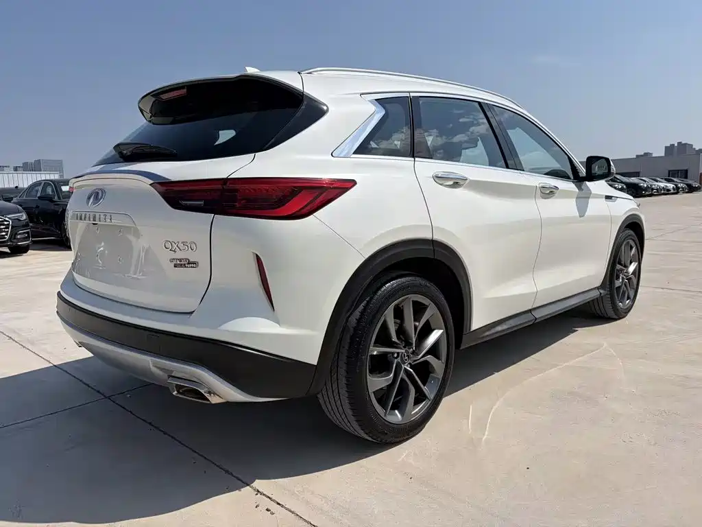 Infiniti QX50 2023 2022 2.0T AWD Flagship Edition