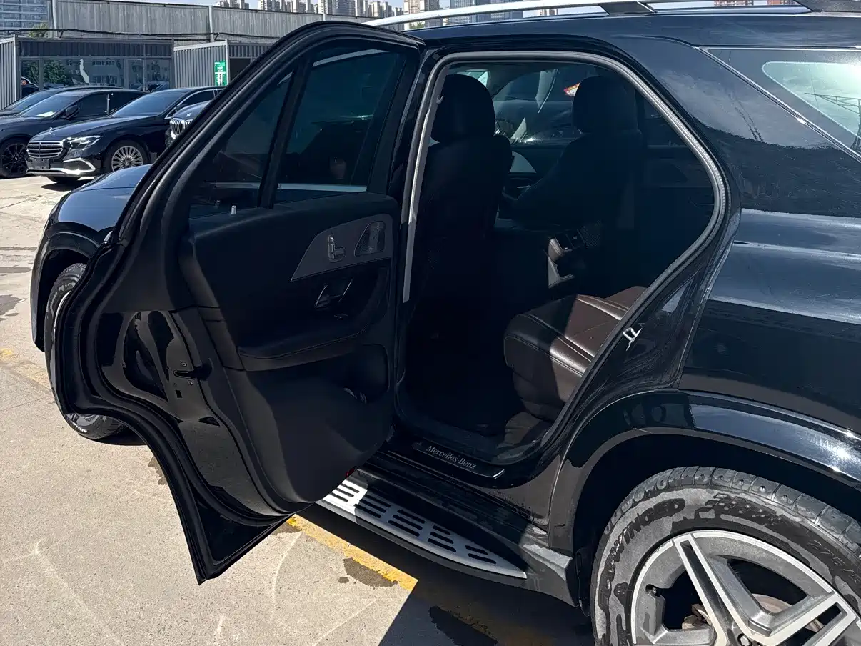 Mercedes-Benz GLE 2020 GLE 350 4MATIC Dynamic фото 4