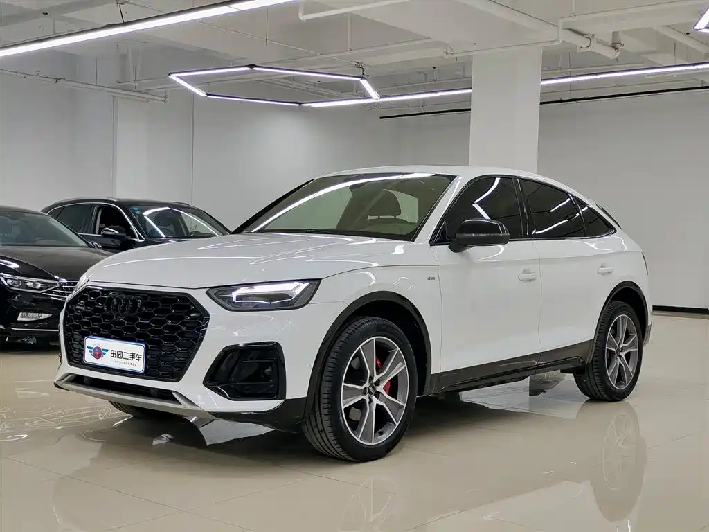 AUDI Q5L SPORTBACK