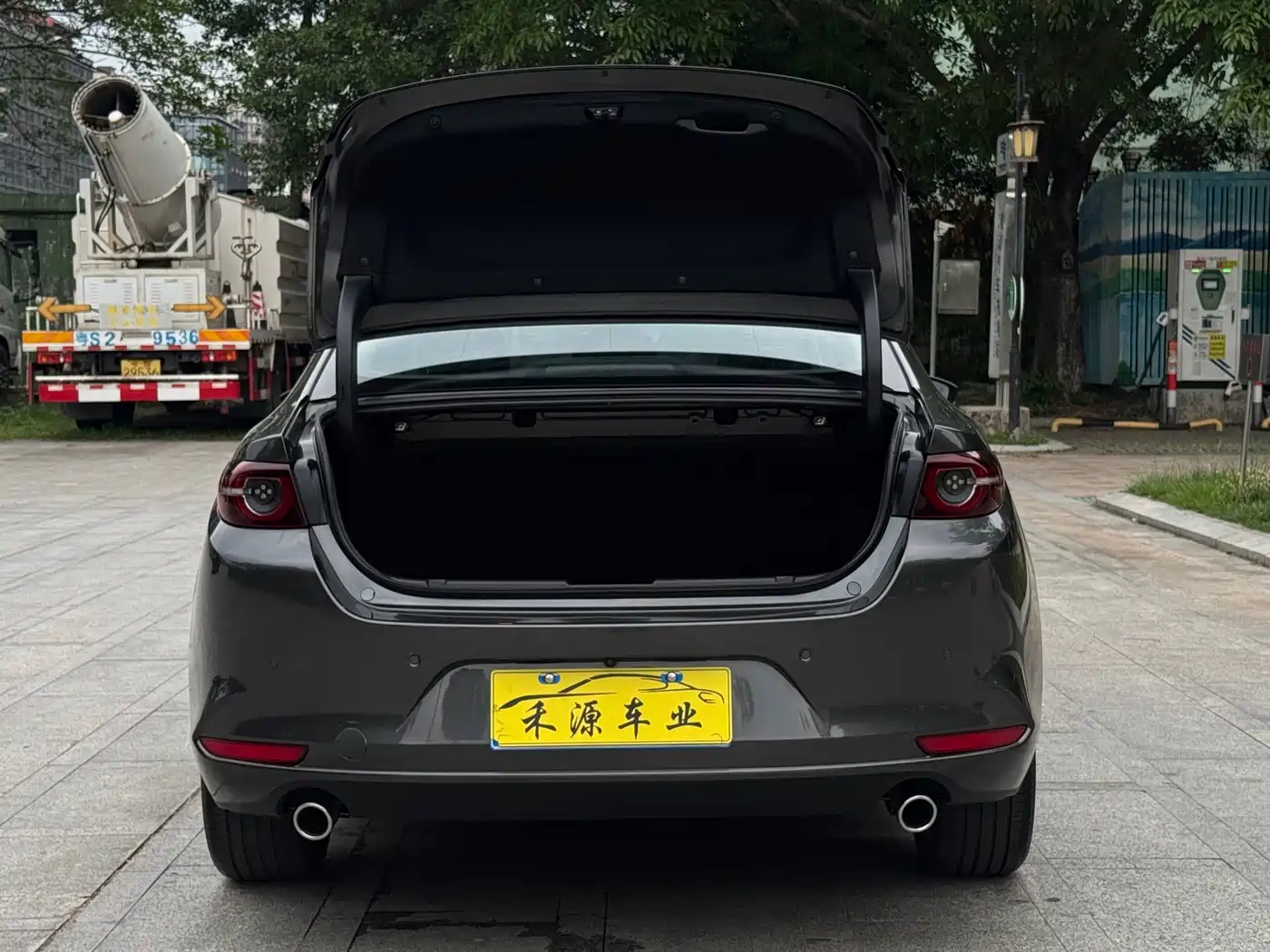 Mazda Mazda 3 2024 2023 2.0L Automatic Premium Edition