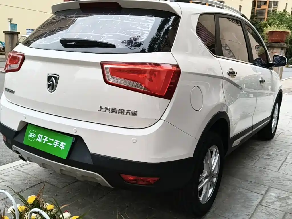 Baojun 560 2017 2016 1.8L iAMT Elite