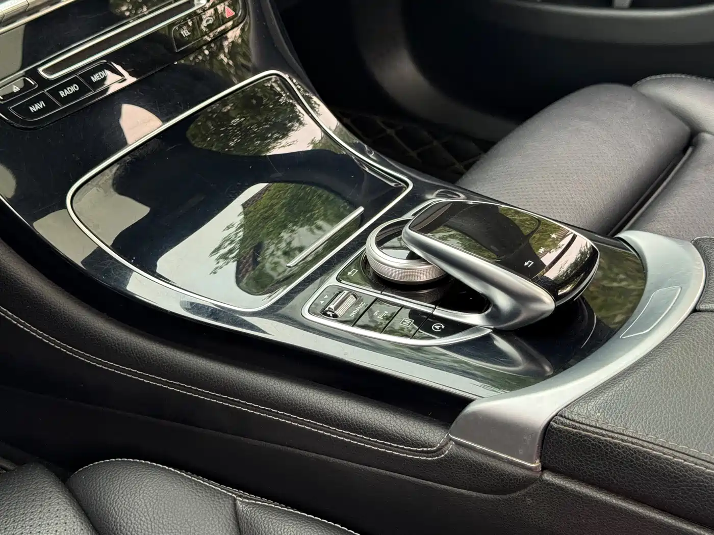 Mercedes-Benz GLC 2019 Model GLC 200 L 4MATIC фото 14