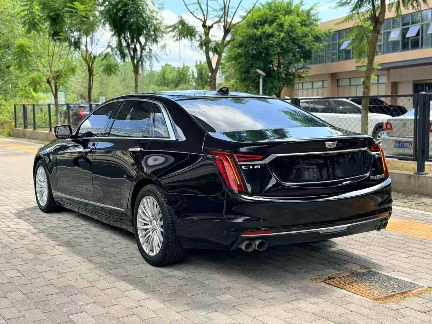 Фото 4 - Cadillac CT6