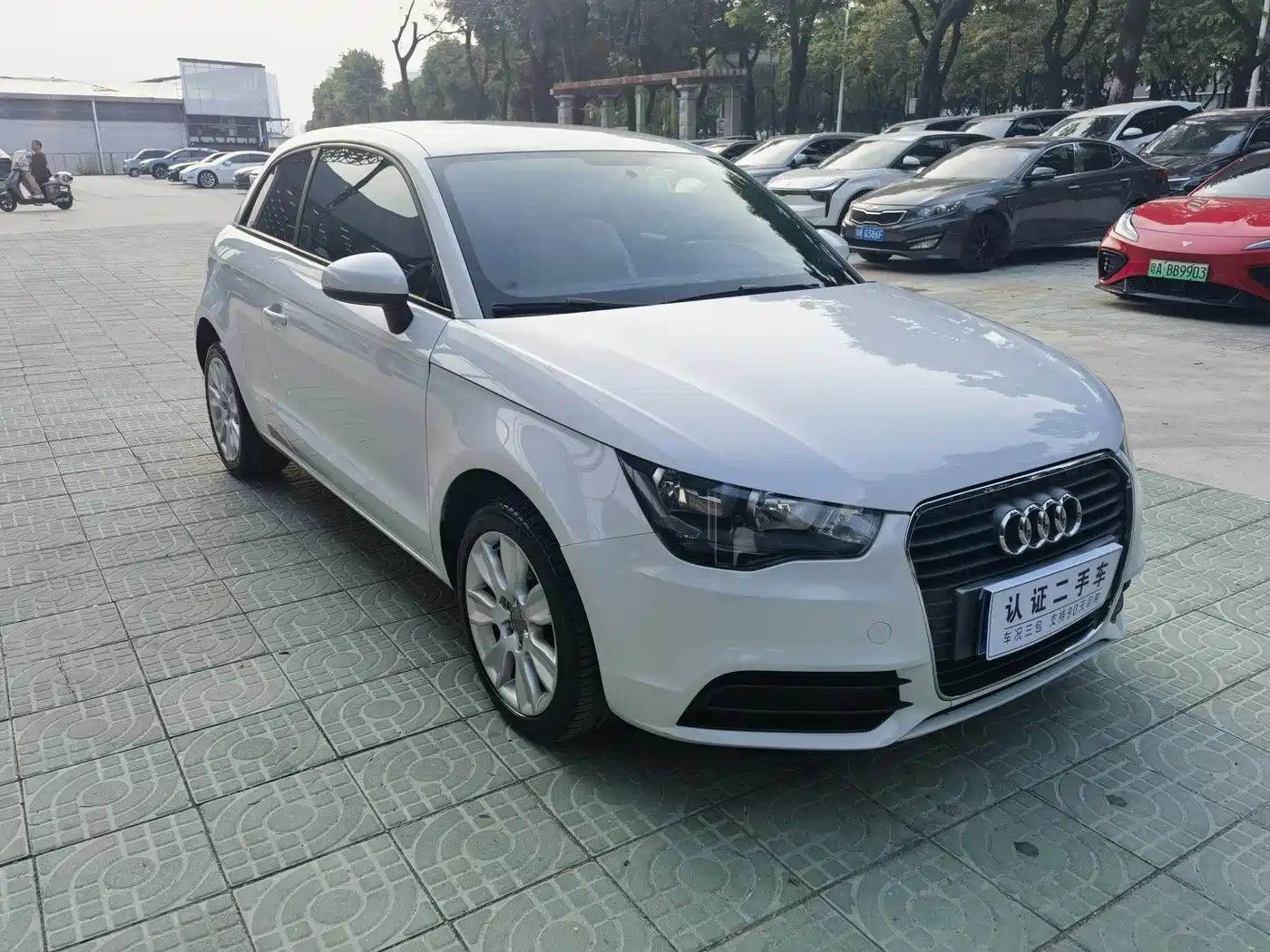Audi A1 2015 2014 30 TFSI Fashion