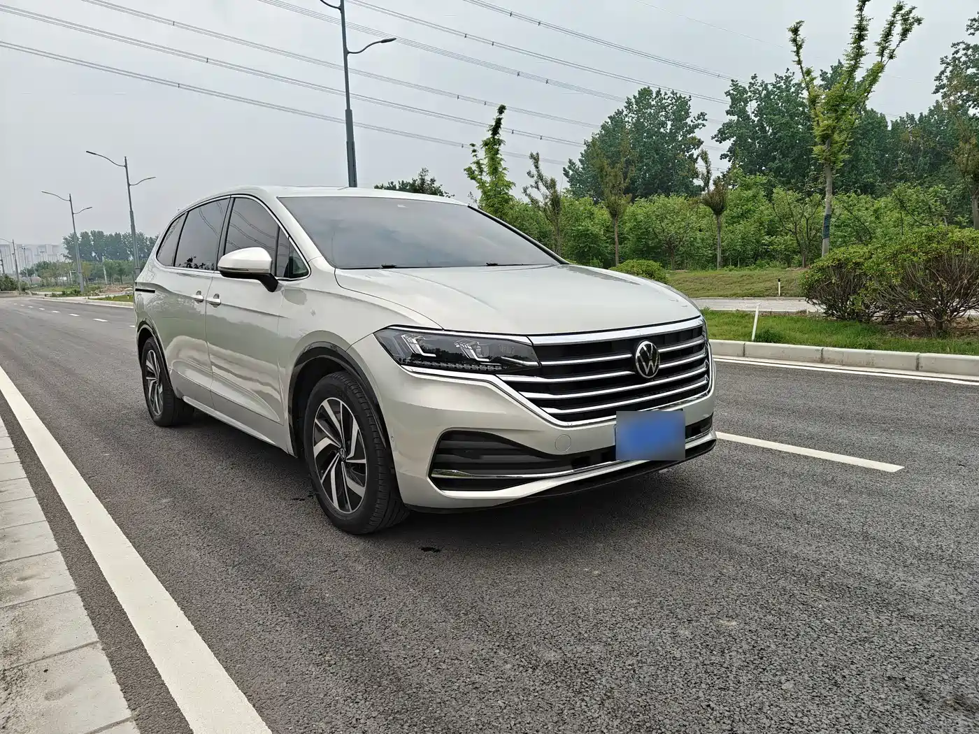 Volkswagen Viloran 2023 380TSI Prestige Edition фото 3