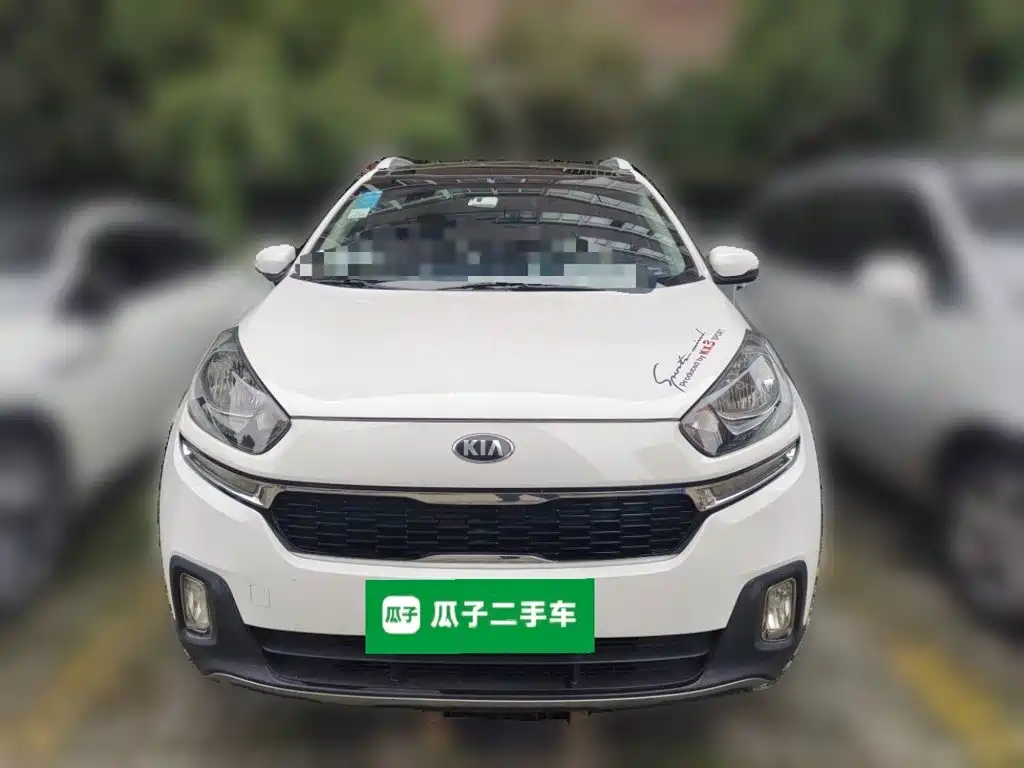 Фото 2 - Kia KX3