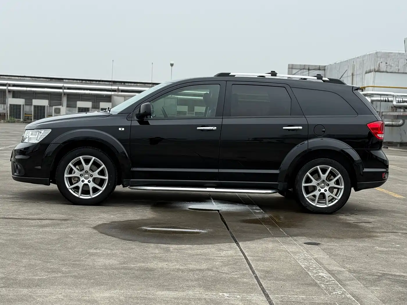 Dodge Journey 2015 2013 Model 2.4L 2WD Premium Edition