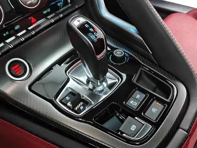 Фото 14 - Jaguar F-TYPE