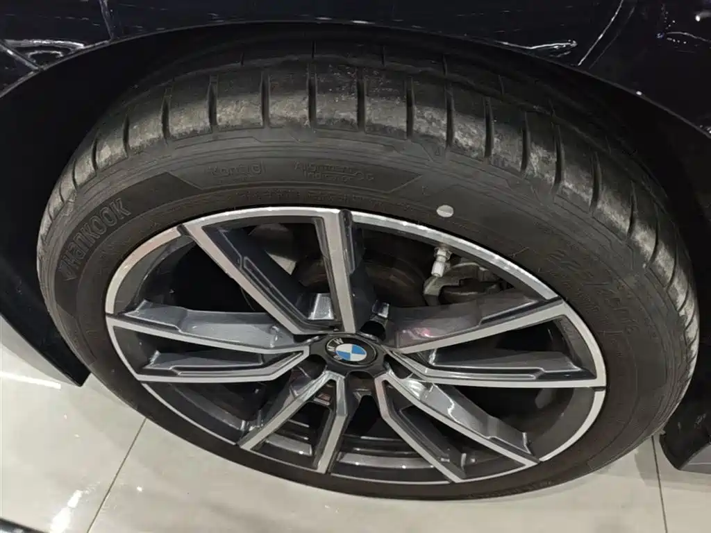 BMW 3 Series 2024 325Li M Sport Package фото 23