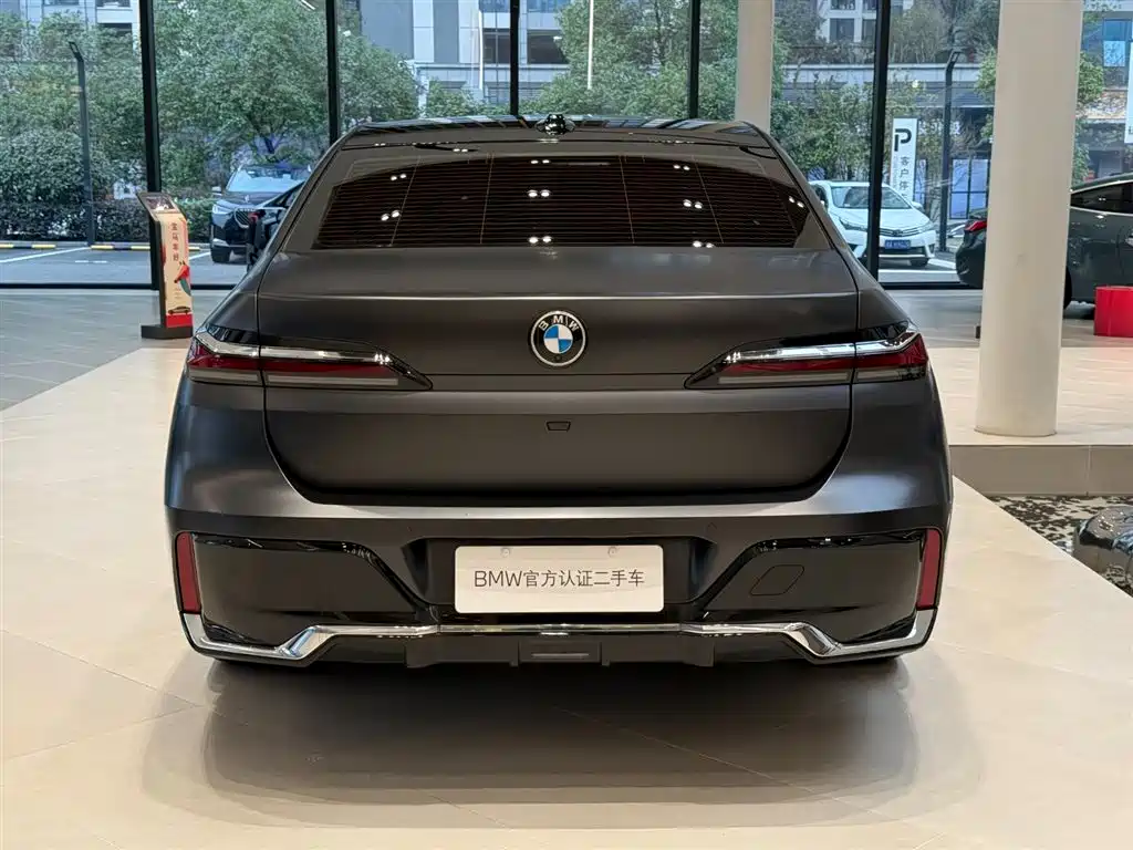 BMW 7 Series 2023 Facelift 740Li Exclusive Luxury Package фото 10