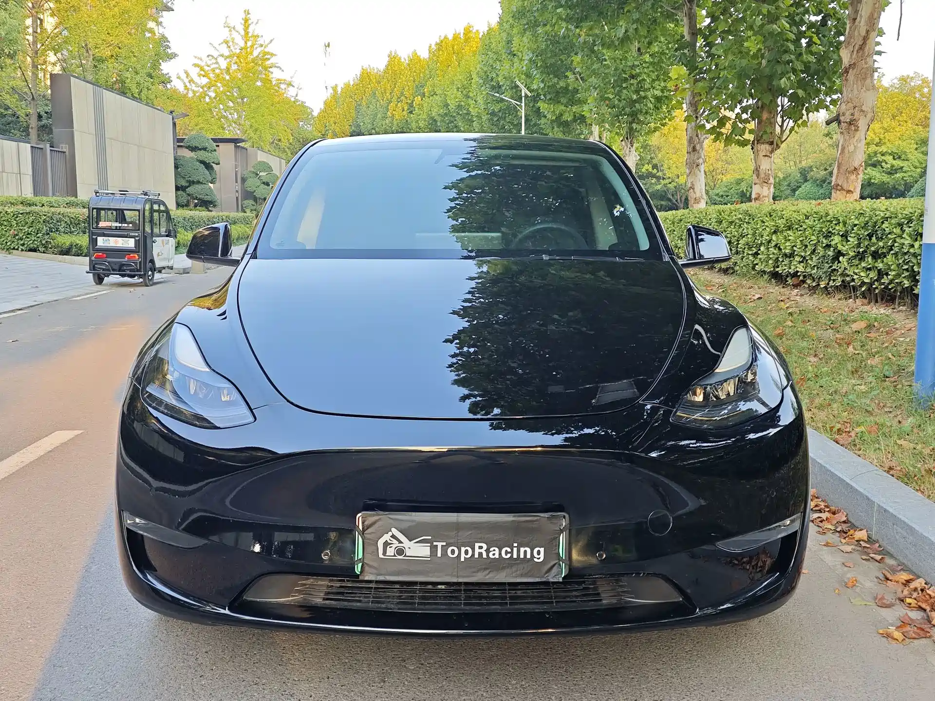 صورة 2 - Tesla Model Y