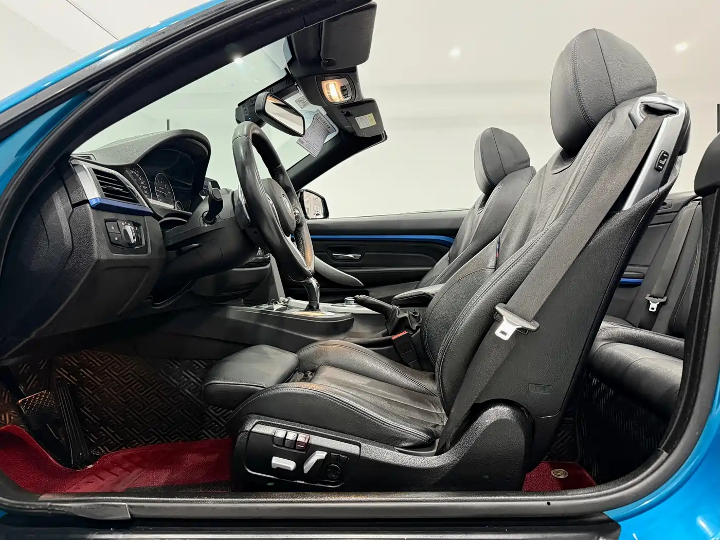 BMW 4 Series 2017 425i Convertible M Sport Package фото 14