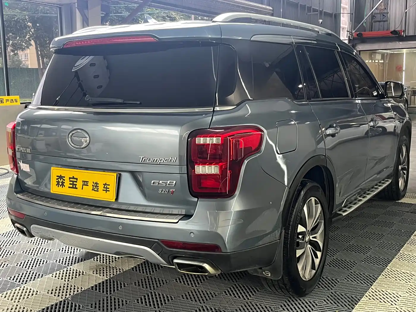 GAC Trumpchi Trumpchi GS8 2017 320T 2WD Luxury Smart Connect (7-seater) фото 7