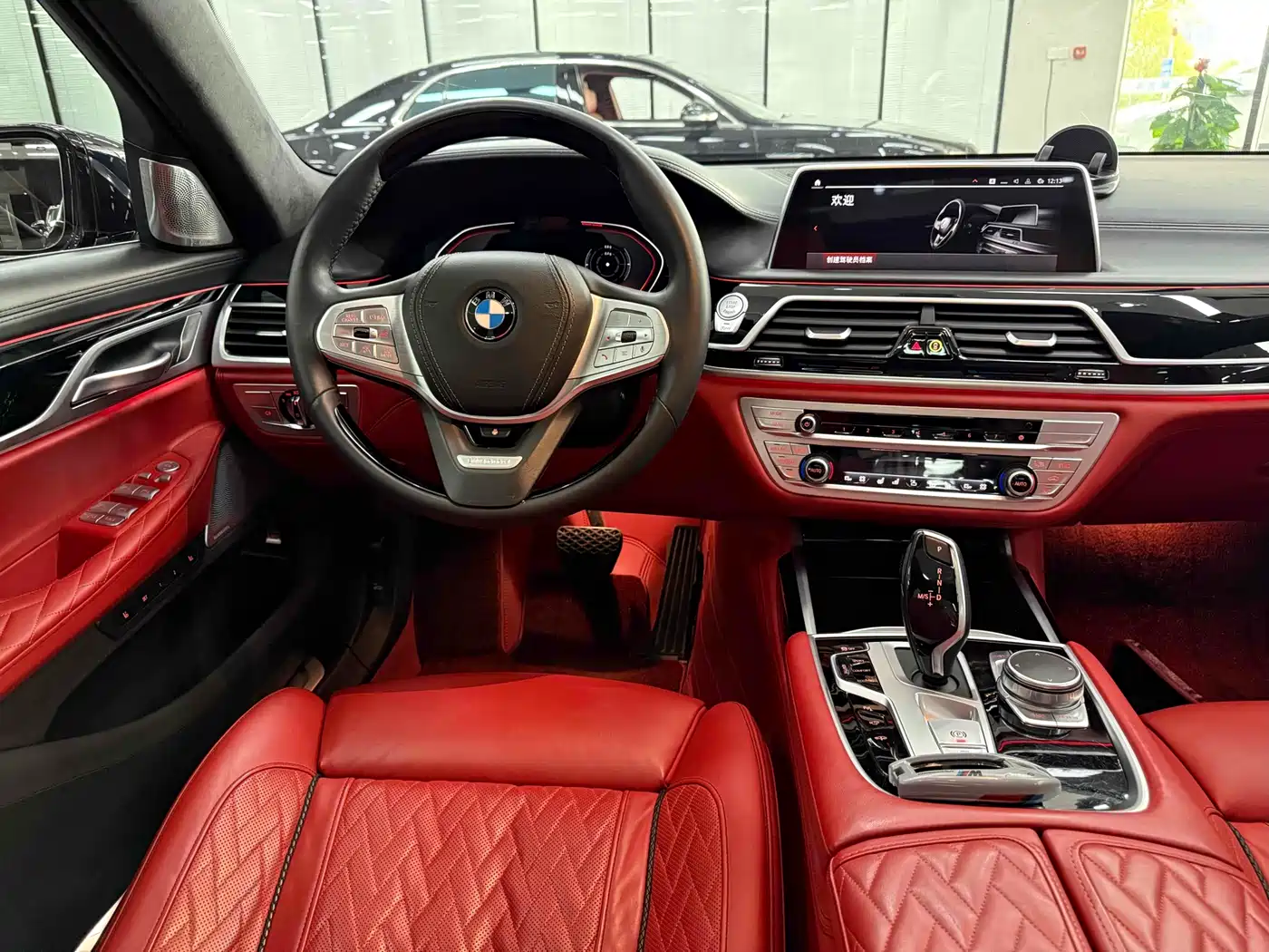 BMW 7 Series 2021 Model 740Li xDrive Executive Luxury Package фото 16