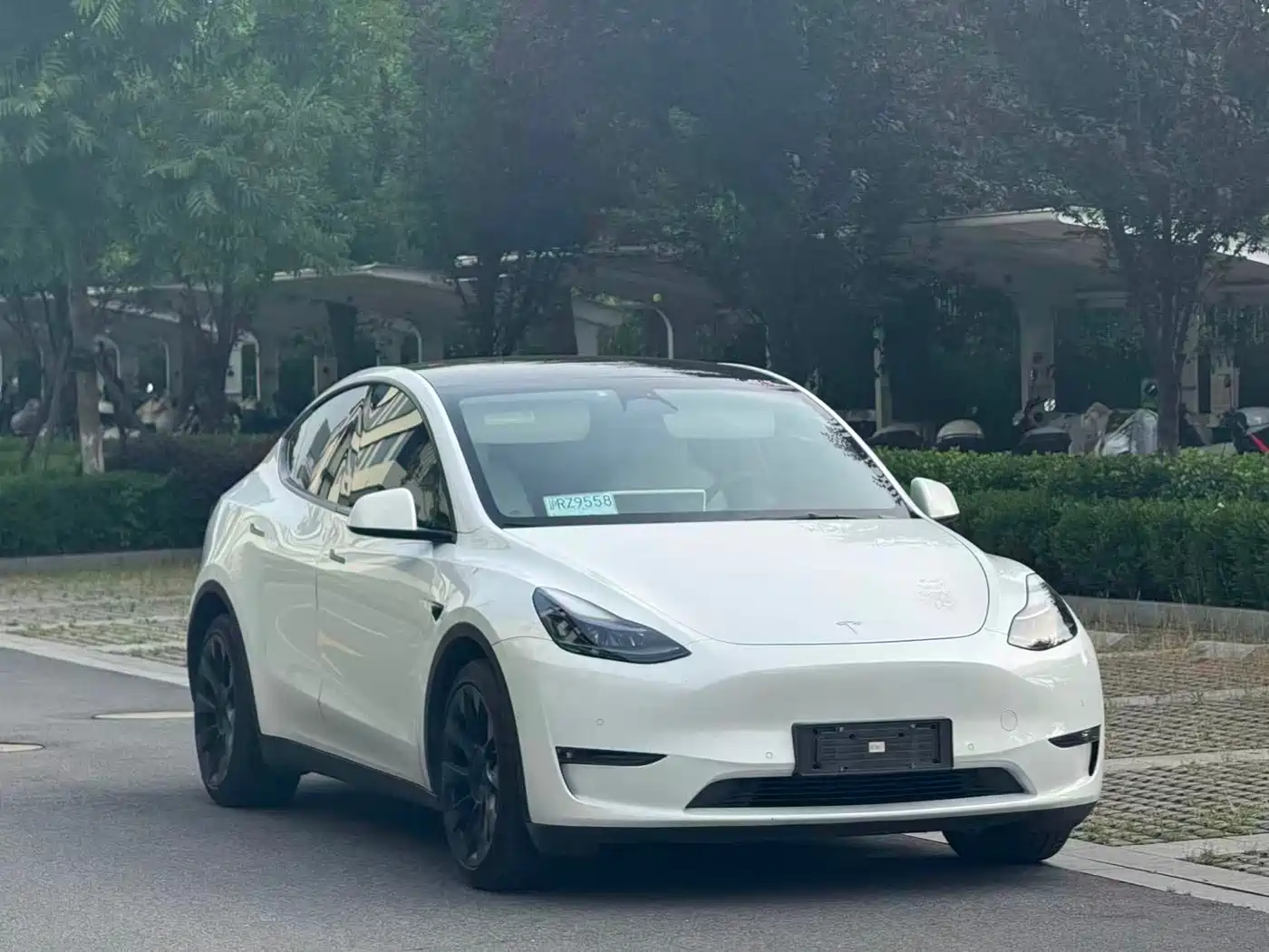 Tesla Model Y 2021 Model Long Range AWD