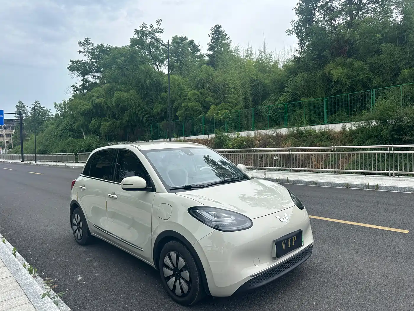 Wuling Motors Wuling Bingo 2023 203km Comfort Version