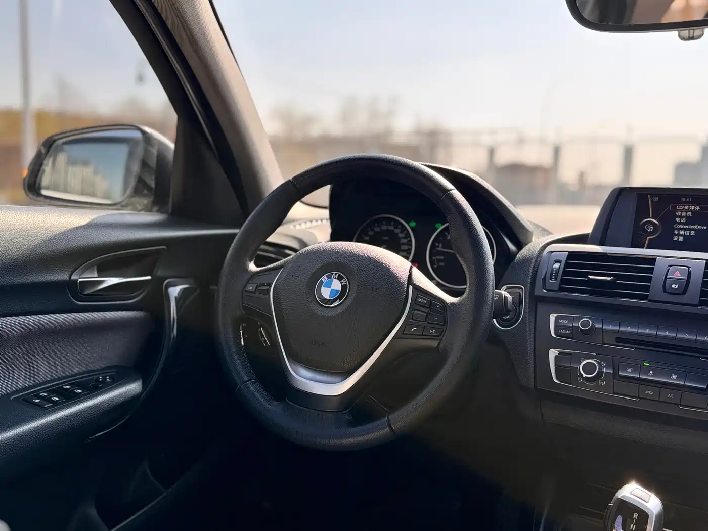 BMW 1 Series (Import) 2013 Facelift 116i Urban Model фото 18
