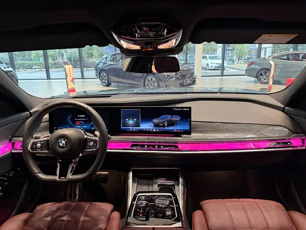 BMW 7 Series 2023 Facelift 740Li Exclusive Luxury Package фото 2