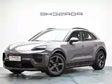 Фото 1 - Porsche Macan EV