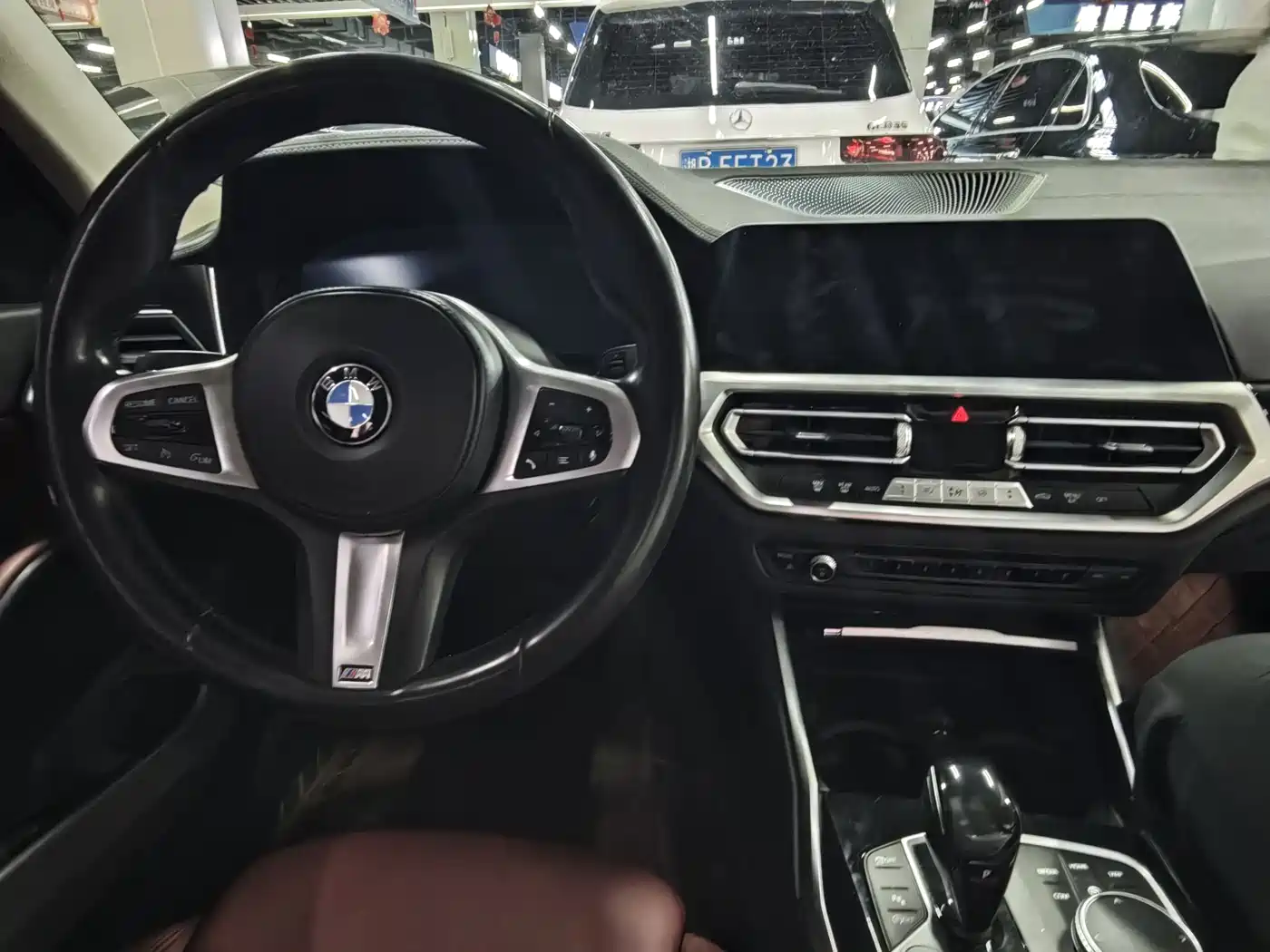 BMW 3 Series 2021 320Li M Sport Package фото 8