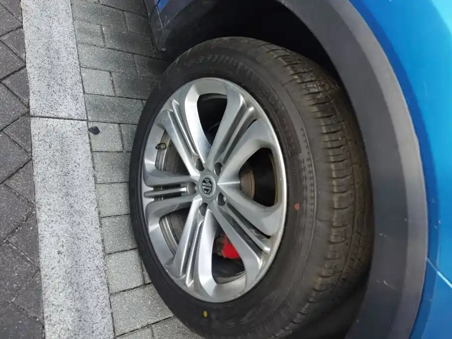 MG HS 2019 2018 30T Automatic 2WD Trophy Hormone Passion Edition China V