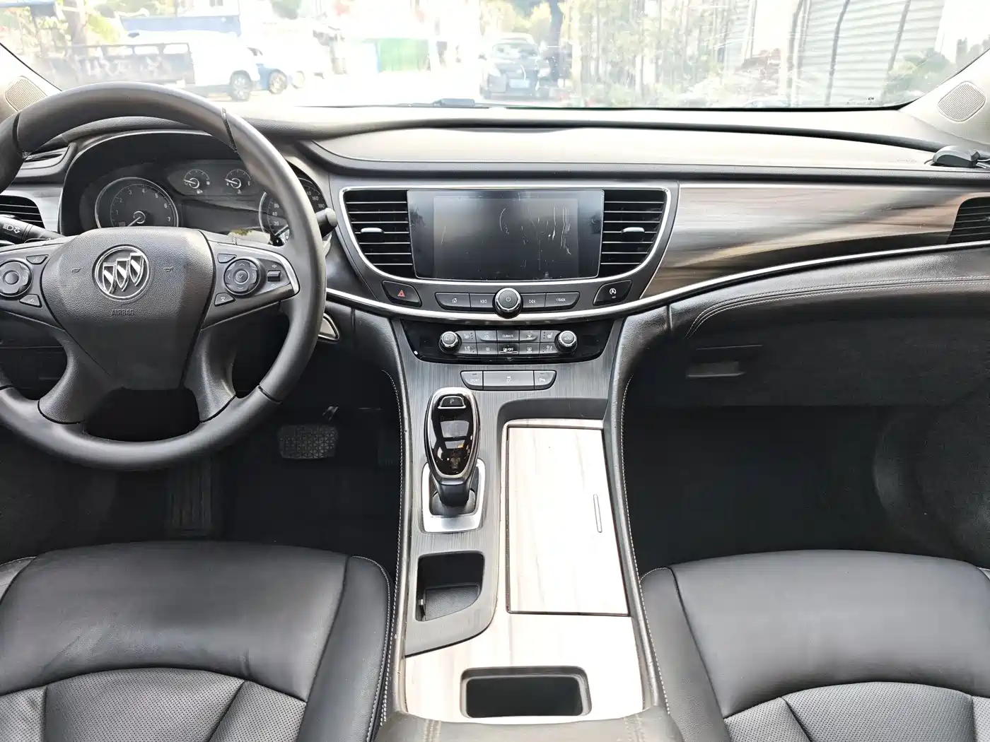 Buick LaCrosse 2018 Model 20T Elite Edition фото 7