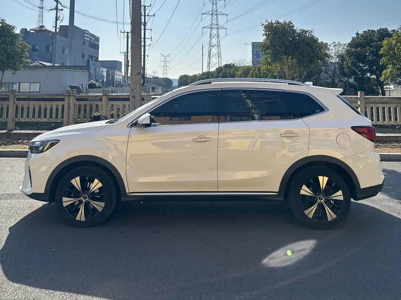 ROEWE RX5