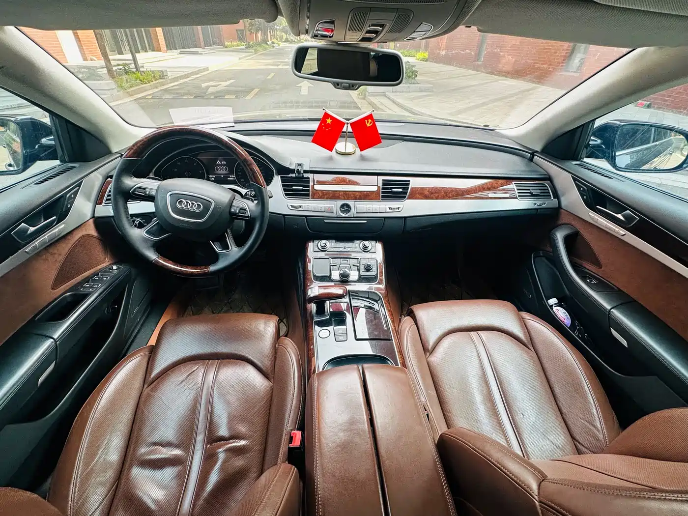 Audi A8 2013 A8L 45 TFSI quattro Luxury фото 13