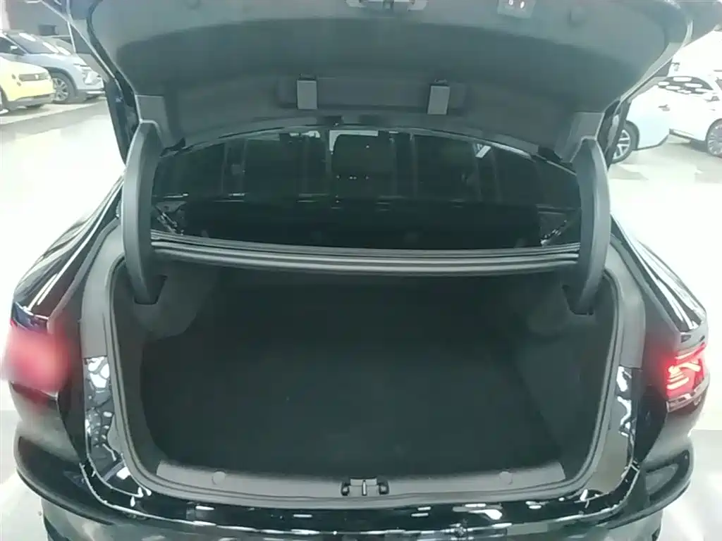 BYD Han 2025 Model EV 701KM LiDAR Smart Driving Version фото 19