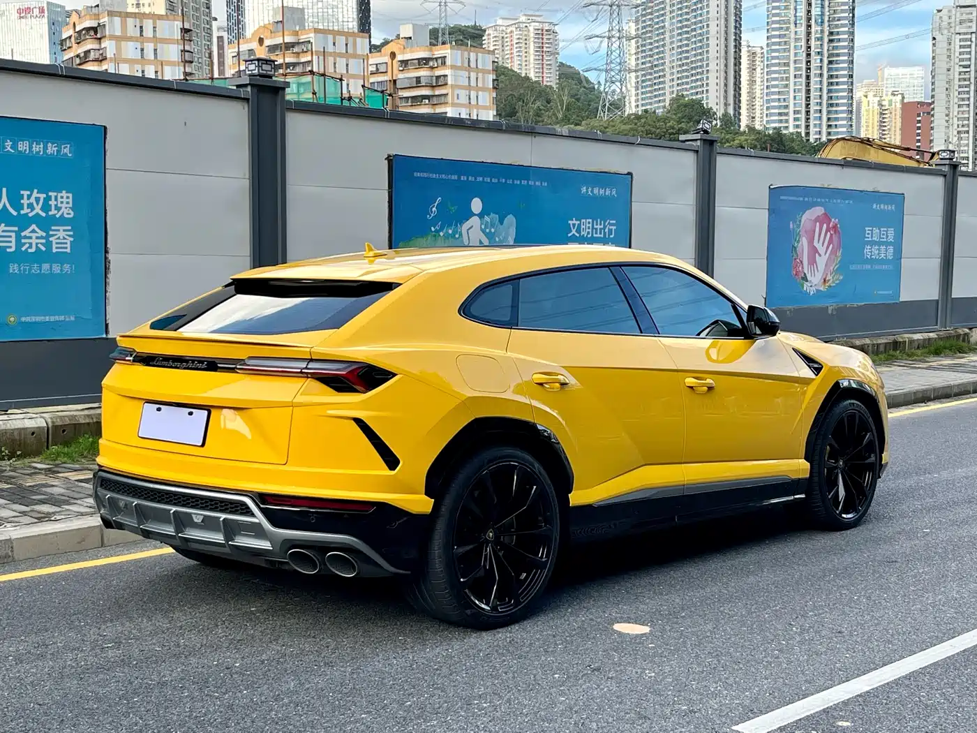 Lamborghini Urus 2021 4.0T V8 фото 6