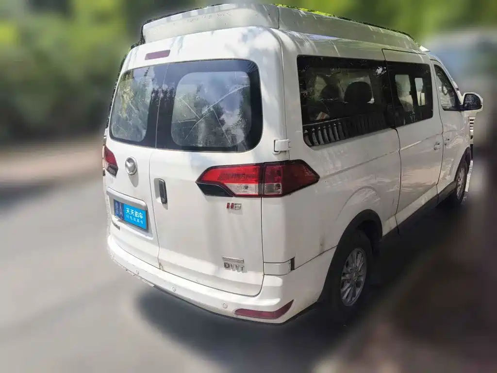 BAIC Huansu H6 2017 2016 1.8L Luxury M18A