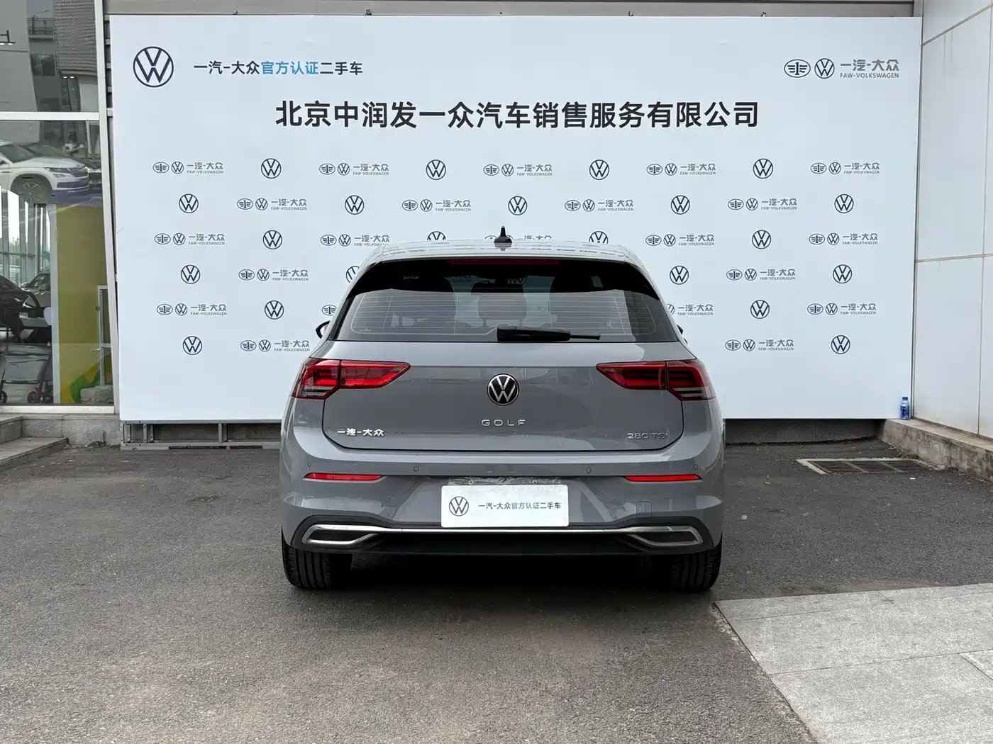 Volkswagen Golf 2023 Facelift 280TSI DSG Pro фото 10