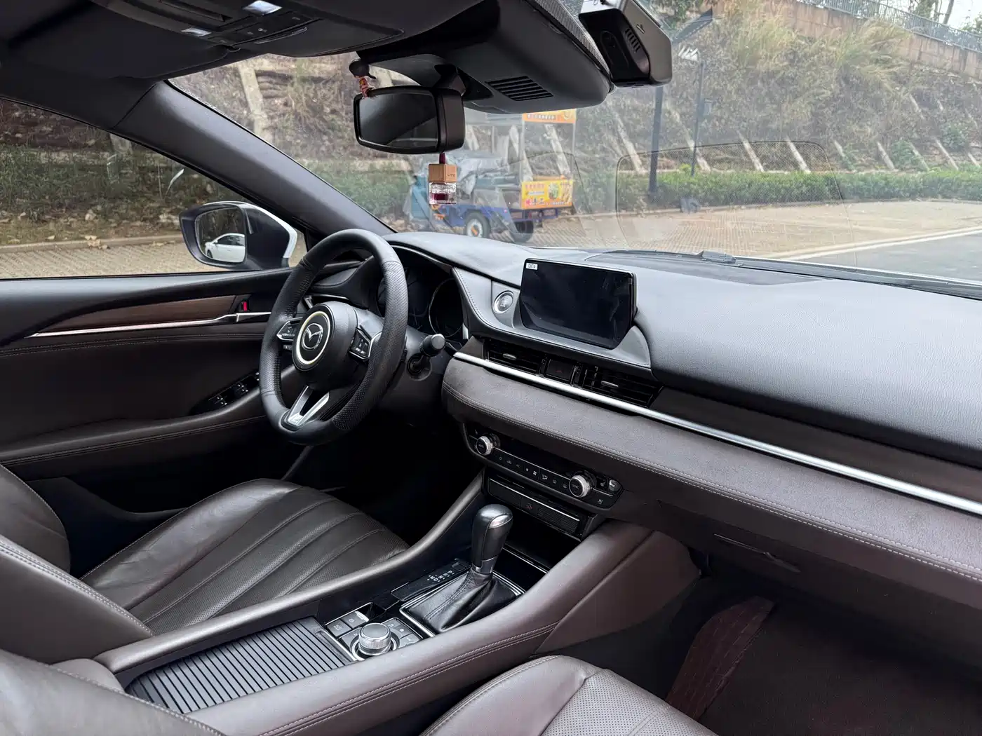Mazda Atenza 2020 2.5L Skyactiv Prestige фото 12