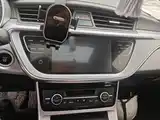 Photo 13 - Geely Emgrand GS