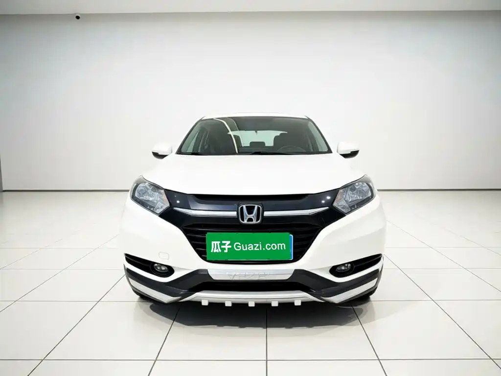Photo 2 - Honda Vezel