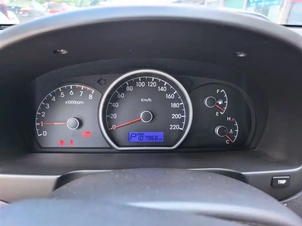 Hyundai Elantra 2015 1.6L Automatic Comfort фото 12
