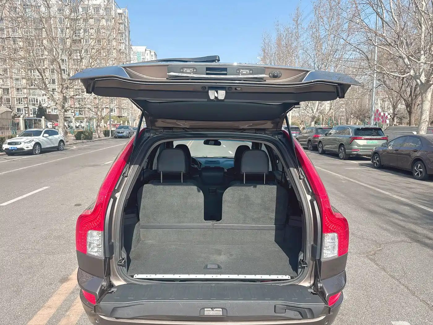 Volvo XC90 2014 2013 2.5T T5 Luxury Upgrade Edition